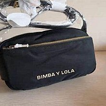 特價＝86號店=西班牙BIMBA LOLA  防潑水牛津材質 品牌字體設計 簡約輕便 女側背包 黑如圖色