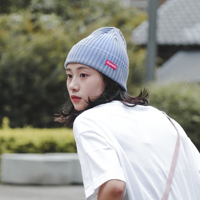♡ASENSERI♡ SUPREME OVERDYED BEANIE BOX LOGO 定番款針織毛帽灰色紅