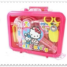 ♥小花花日本精品♥ Hello Kitty 家家酒系列 粉色 醫生 醫療 醫護遊戲 玩具收納箱 玩具組 50115709