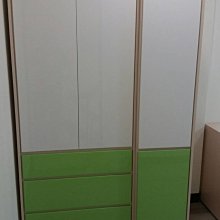 鴻宇傢俱~妮斯兒童4.5尺系統櫃格局組合衣櫃-蘋果綠色~促銷優惠價、另有折扣價