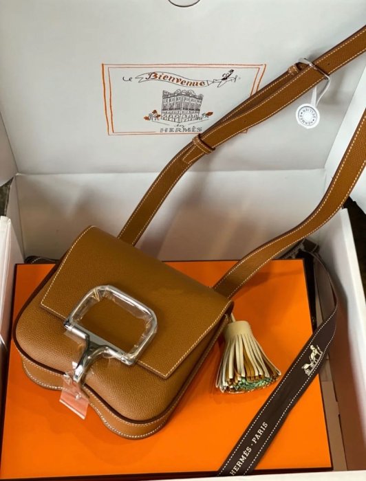 Hermes 愛馬仕 Hermès Della Cavalleria Mini給你騎士的勇氣，迷你手袋控必收的經典款式