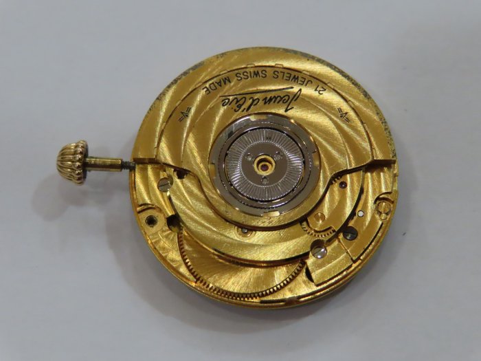 瑞士名錶 Jean d`Eve 珍達斐 原廠逆跳機芯1枚 9成新