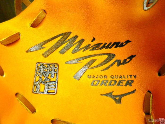 {圓圓小舖}全新日本製硬式MIZUNO PRO ORDER美津濃 最高等級金標日製內野工字手套坂本勇人岸本耕作手作版橘色