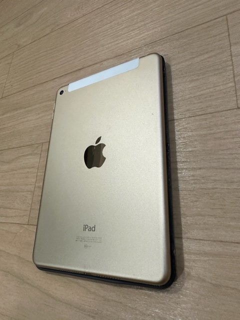 (降價)外觀新 iPad mini4 64G LTE WiFi+Cellular 金 可插卡 線上課導航空拍機追劇都好用