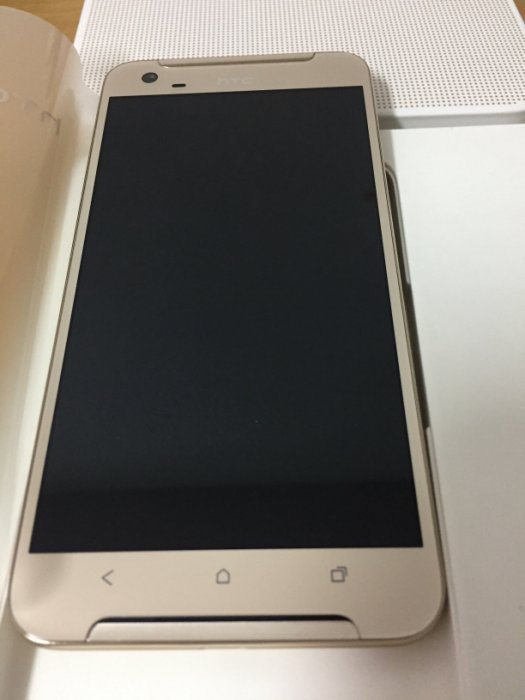 4G空機便宜賣@@保存不錯1300萬畫數.宏達電八核旗艦智慧型手機HTC One X9 dua.