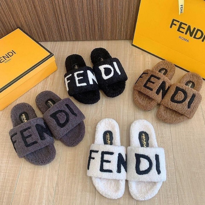 【MOMO生活館】FENDI 芬迪 新款F家毛毛拖鞋女秋冬居家羊羔毛一字拖鞋百搭外穿懶人鞋