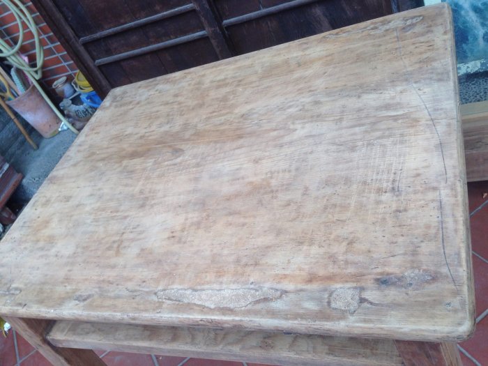 古樸客家樟木老方桌