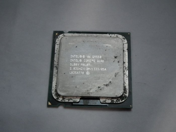 暇疵 四核心Q9550 Core 2 Quad 2.83ghz lga775 cpu正式版SLB8V 4核心DUO