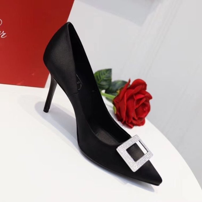 RV Roger Vivier 高跟單鞋