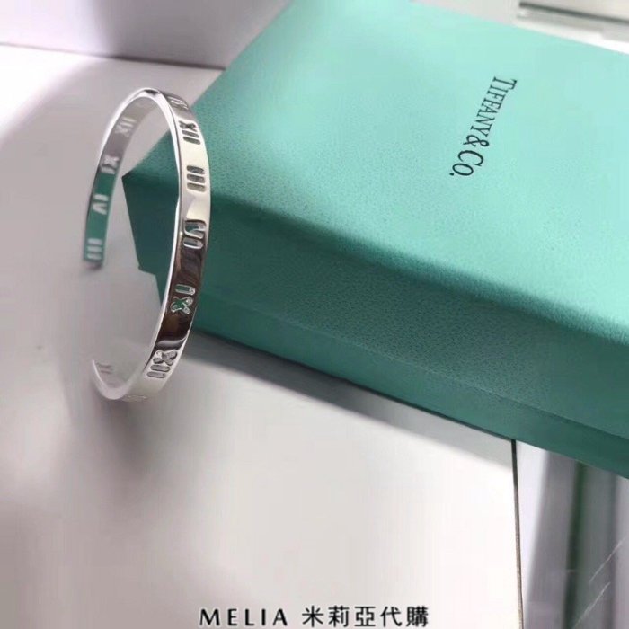 【熱賣精選】Tiffany&Co. 925純銀 2018Sss Tiffany 蒂芙尼 手環 手鐲 羅馬數字