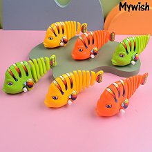 滿299起發【萌寶屋】兒童玩具 創意上鍊發條搖擺魚 幼兒園生日小禮物满599免運