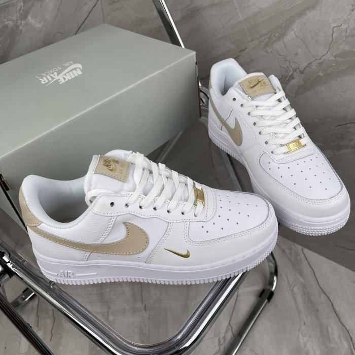 Nike AIR FORCE 1 '07 ESS 香檳金 休閒運動鞋 男女鞋 CZ0270-105