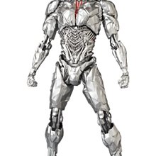 =海神坊=日本 MEDICOM MAFEX 180 鋼骨 CYBORG 查克史奈德之正義聯盟 可動公仔人偶模型擺飾收藏