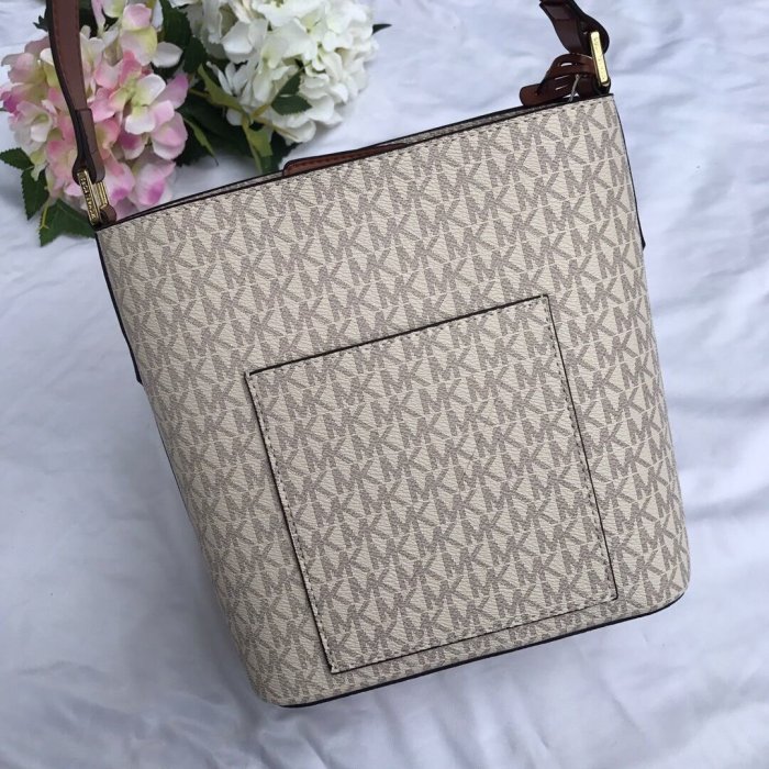 小皮美國正品代購 Michael Kors MK 新款女士水桶包 經典老花logo印花單肩斜挎包 休閒時尚 附購證