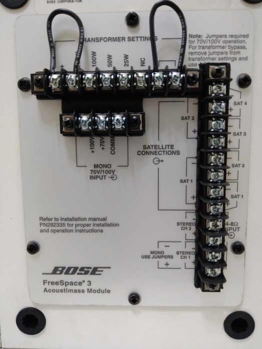 BOSE FreeSpace 3 Series I Acoustimass 低音箱含四顆立方體衛星音箱一套