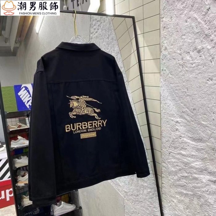 巴寶莉BURBERRY 22春秋新款休閒翻領夾克外套男潮流緊身顯瘦刺繡戰馬牛仔服~潮男服飾