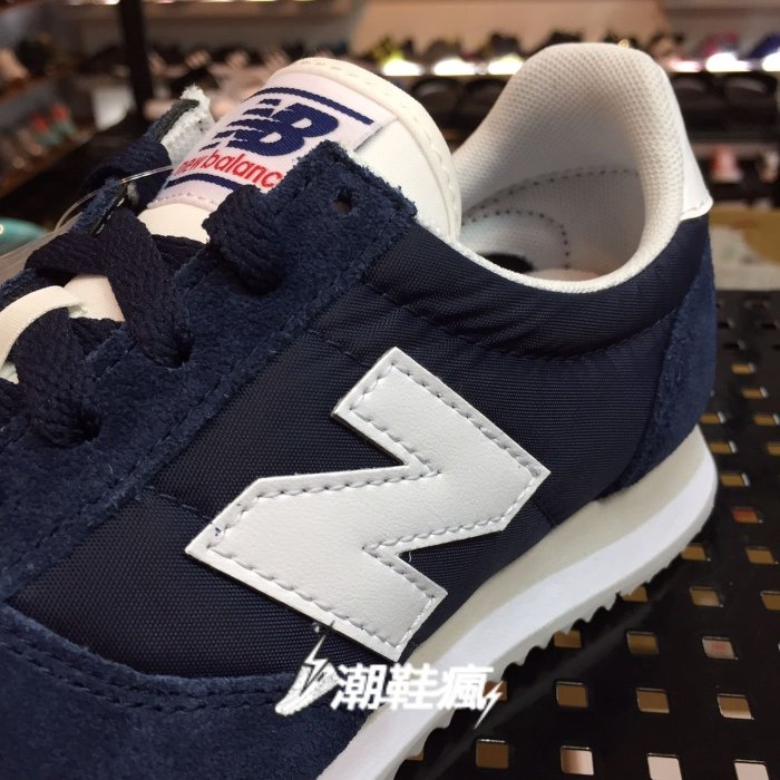 {潮鞋瘋} NEW BALANCE NB 220系列 復古慢跑鞋 藍色 白N 情侶款(女)段 U220NV