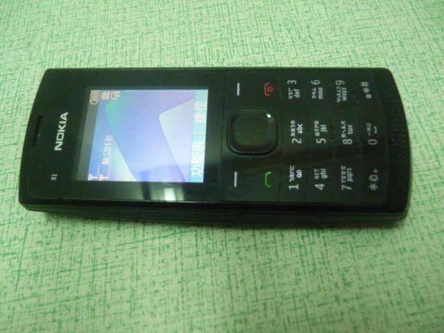 NOKIA X1-01 2G音樂手機 只支援 亞太電信 通話用 可聽收音機 MP3 請看說明