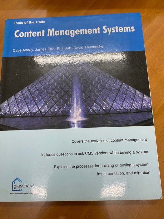 獵戶座【Content Management Systems】ISBN978190415106X