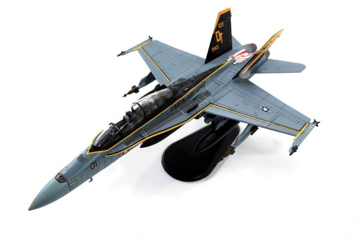 【魔玩達人】1/72 HM HA3560 F/A-18D Hornet 大黃蜂VMFA-242美國海軍陸戰隊【新品現貨】