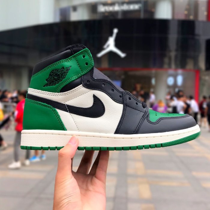 珍藏釋出 us9 Nike Air Jordan 1 黑綠 綠頭 AJ1 黑紫 SB 蜘蛛人 陰陽 禁穿 禁轉 刮刮樂