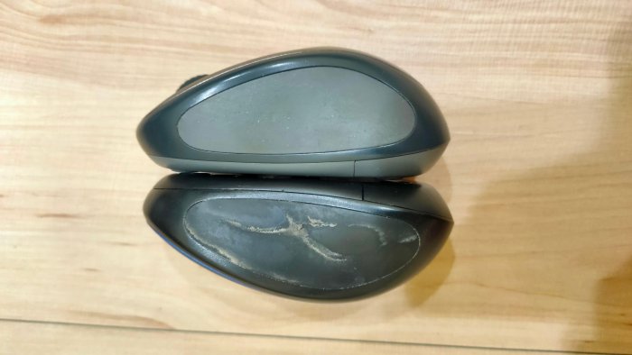 logitech 羅技 M235 滑鼠X2+1個接收器