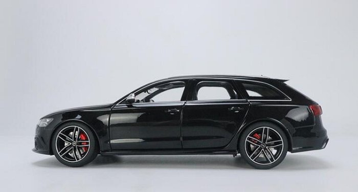 Well威爾 118 奧迪瓦罐旅行車模型配行李箱Audi RS6 Avant C7 黑