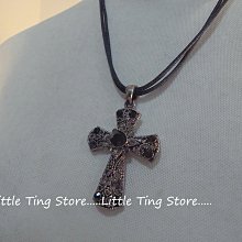 Little Tin Store: 時尚個性黑鑽十字架墜鏈水鑽墜飾皮繩繞頸鍊短項鍊//頸鍊 鎖骨項鍊