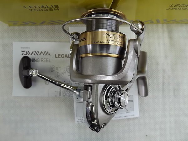 最新 DAIWA LEGALIS 2500SH 7培林高速捲線器 另有4000SH (1)