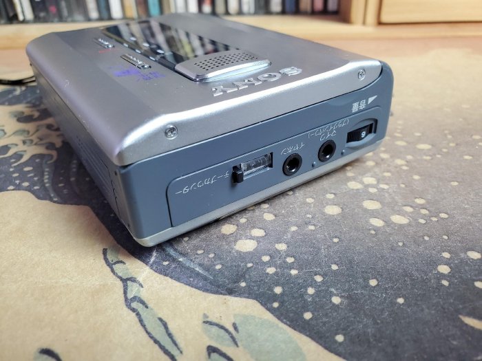 原裝sony索尼tcm500磁帶機卡帶機隨身聽