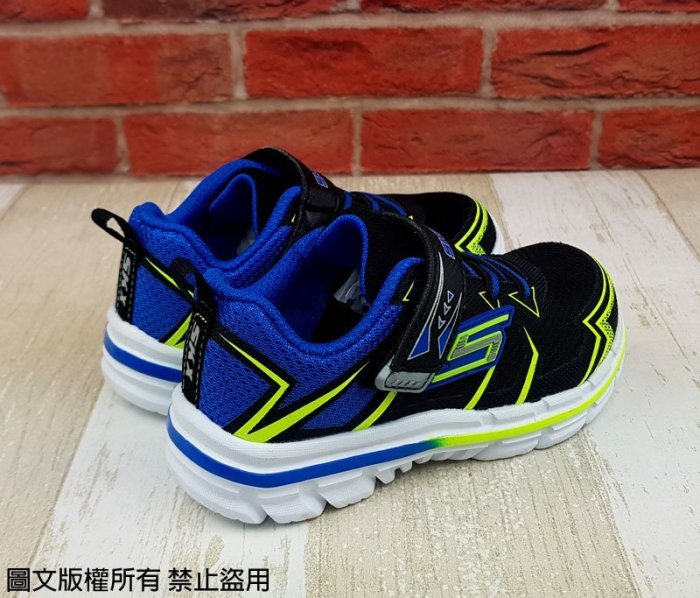 【琪琪的店】 SKECHERS 童鞋 跑鞋 休閒鞋 運動鞋 鬆緊鞋帶 記憶型泡棉鞋 男童 藍x黑 95358NBKBL