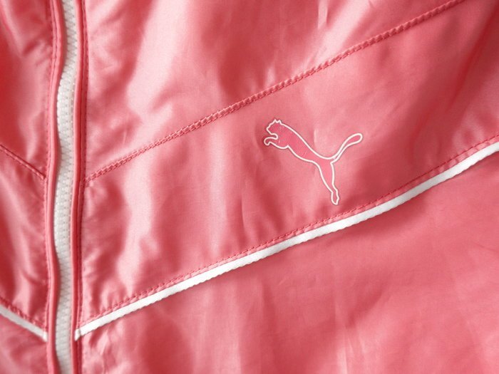 德國運動品牌 PUMA 女款 粉紅 防風 休閒夾克 S號