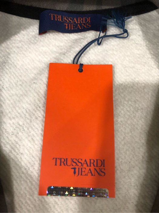 全新TRUSSARDI JEANS迷彩立領棉質外套（結束營業。開倉甩賣）