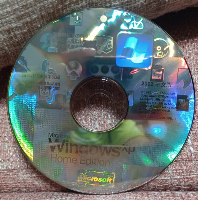 ╭✿㊣ 二手 正版 微軟作業系統 Windows XP Home Edition【2002 中文版】自行搜尋金鑰$199