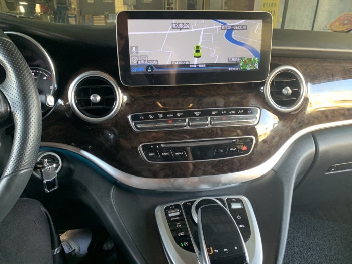 賓士Benz Vclass V220 V250 V300 W447 Android 安卓版 螢幕主機 導航/USB