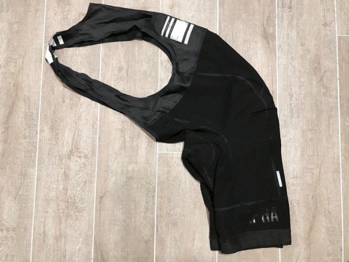 Rapha Pro Team Shadow Bib Shorts 雨天連身車褲 M號