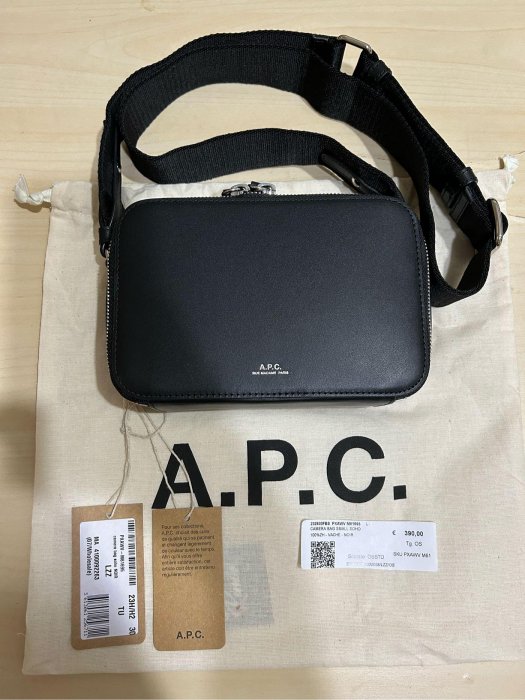 APC soho 相機包 側背包 黑色小牛皮 歐洲精品包