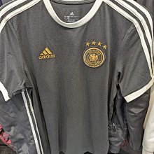 南🔥2022 11月 ADIDAS 世界盃 德國國家隊 短袖上衣 電繡隊徽 四星 棉質 短T 男款 黑 HF4065