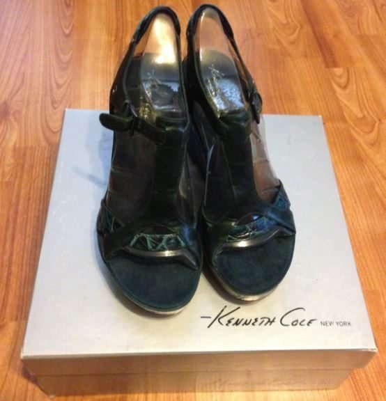 【美衣大鋪】☆ Kenneth Cole New York 正品☆ cutting wedge 契型鞋