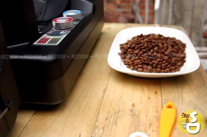 ~湘豆咖啡~附發票 GENE CAFE 3D 咖啡生豆 烘豆機 烘焙機 贈 花神安提瓜(免運費)【紅色 限量版】