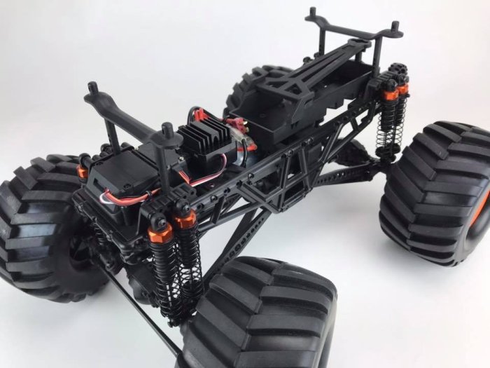 【 E Fly 】CEN MT-B50 Monster Truck 1/10 大腳車 越野車 電動遙控車 RTR 4WD