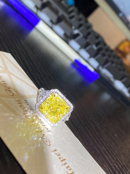 【台北周先生】世界頂級 天然Fancy Yellow正黃鑽 6.52克拉 Even IF 完美無暇 18k鑽戒 送GIA