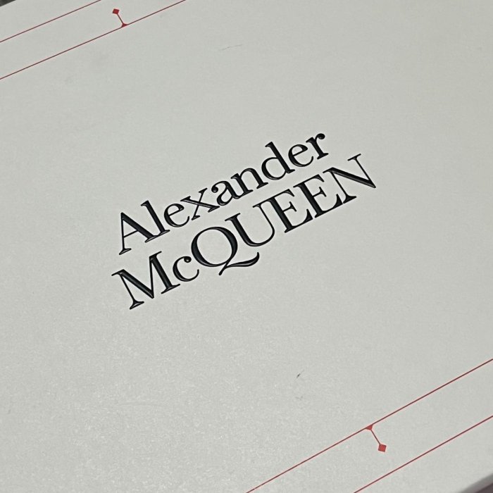 Alexander McQueen OVERSIZED SNEAKER 麥昆鞋 國外帶回僅此一雙 保證正品（完銷🍬）
