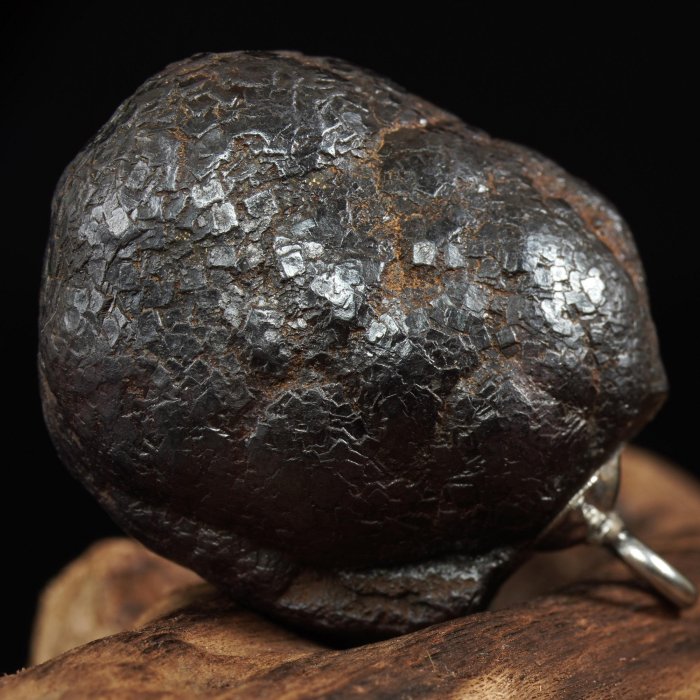 菩多佛教文物-緬甸佛塔隕石珠