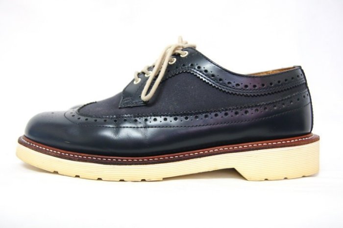 【古物箱】Dr.Martens 馬汀大夫 牛津 雕花鞋 UK7( 9成新.台灣公司貨 專櫃品 )