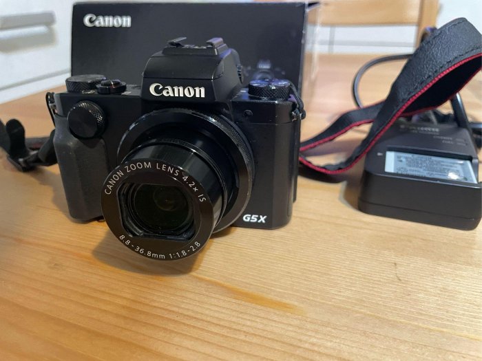 Canon powershot G5X 小單眼 卡片機 二手 自用機 少用完整盒裝 2顆電池及充電器 相機袋