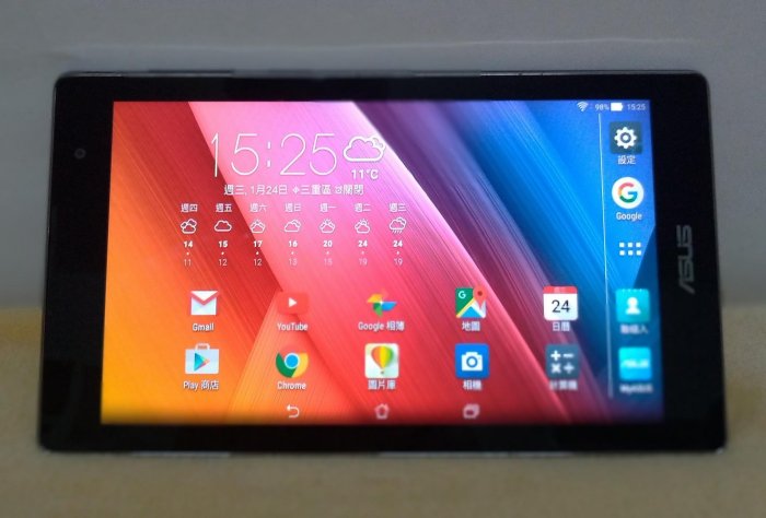 ASUS ZenPad C 7.0  型號 ：Z170C 7吋平板 二手 外觀九成新 使用功能正常 已過原廠保固期