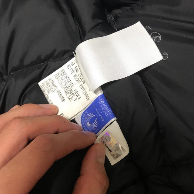 CANADA GOOSE DOWN VEST 加拿大鵝 加拿大製 近全新 羽絨 背心 屌貨 剪裁合身 另有其他尺碼代購