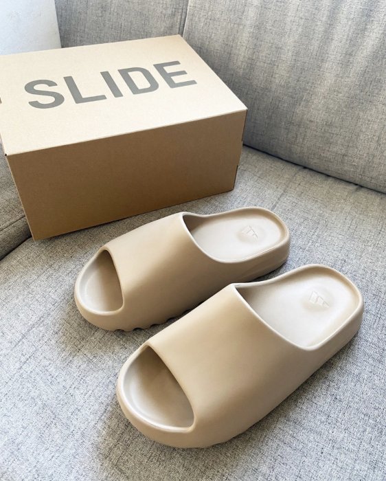 Basa Sneaker】adidas Yeezy Slide Pure 拖鞋沙色GZ5554 | Yahoo奇摩拍賣