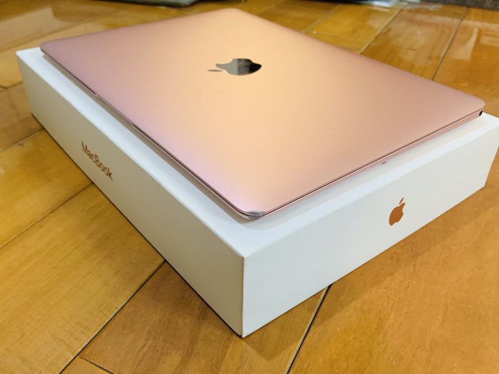 台中2016年MacBook Retina 12吋m3 8G 256G 有傷玫瑰金Apple 蘋果電腦